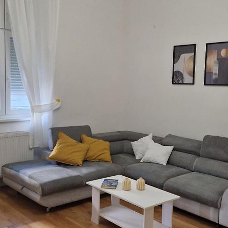 Nala Aa2 Apartment 萨格勒布 外观 照片